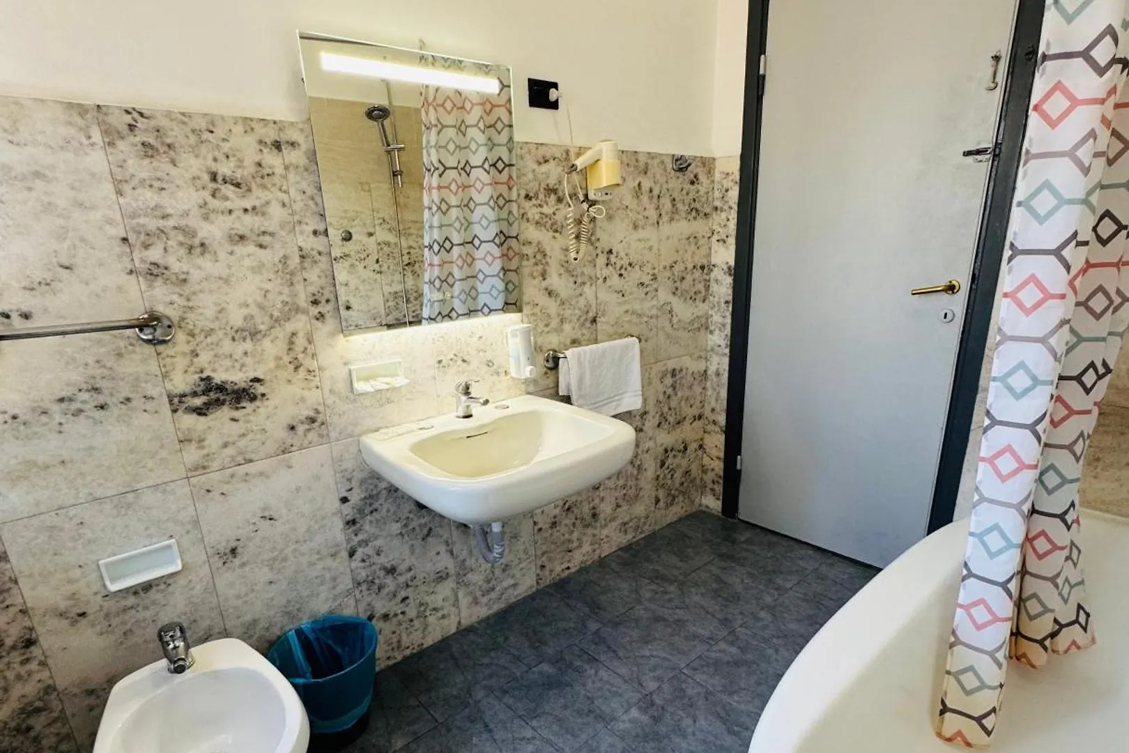 Bovisa House B&B Private Rooms Milan Guest house